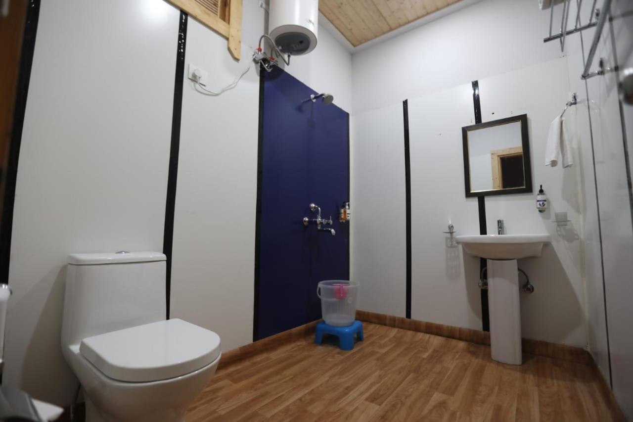 New Tehri Le Roi Floating Huts & Eco Rooms Tehri מראה חיצוני תמונה